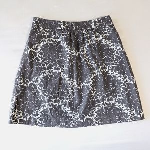 Boden Leaf Floral Print Gray Skirt Size 6